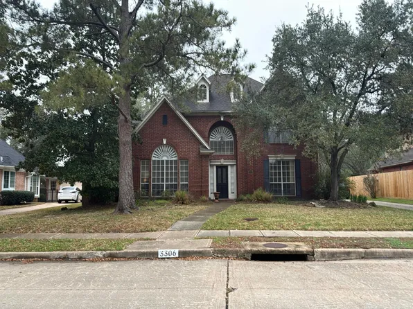 3306 S Lake Village Dr, Katy, TX 77450