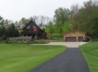 3691 Highway 22 E, Muscatine, IA 52761