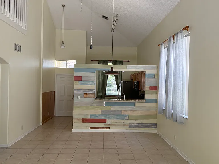 6711 Green Island Cir — Photo 8