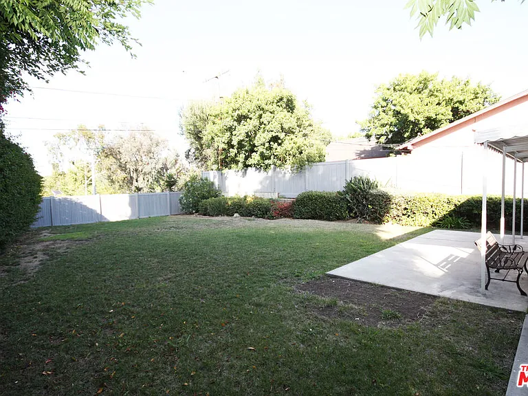 2766 Dunleer Pl — Photo 9