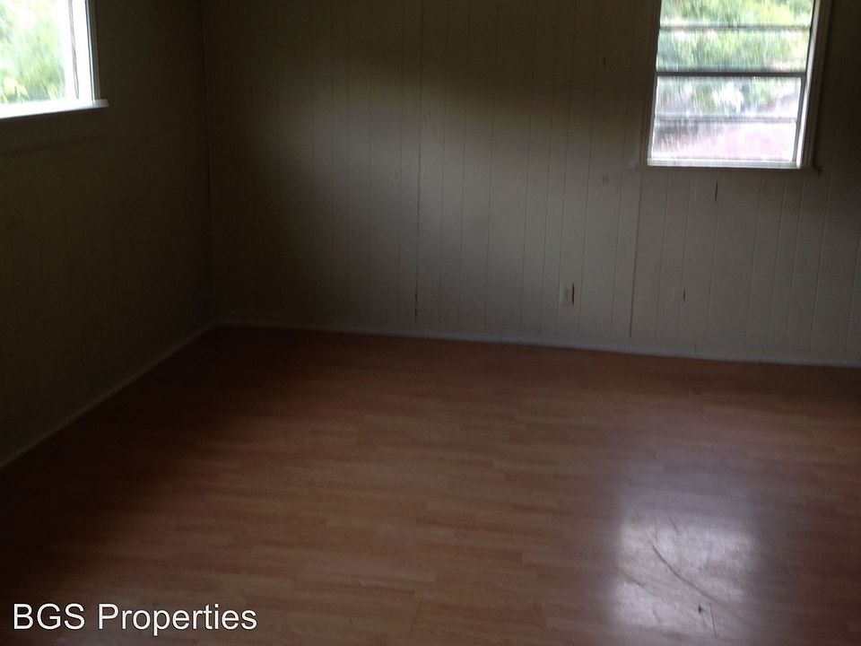2nd image of 1843 Harris St #B