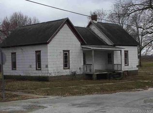 400 S Curtis St, Edinburg, IL