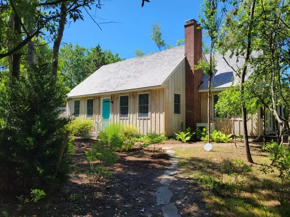 30 Clinton Academy Ln, Amagansett, NY 11930