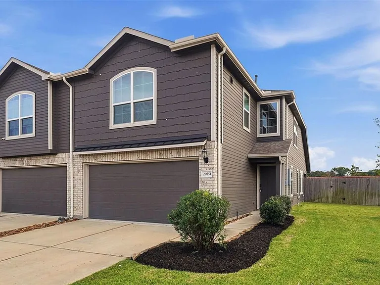 20551 Prairie Cypress Dr — Photo 1