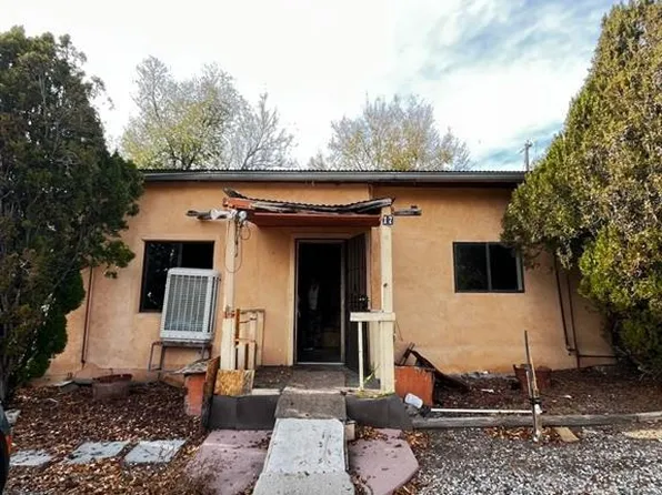 17 County Road 144, Alcalde, NM 87511