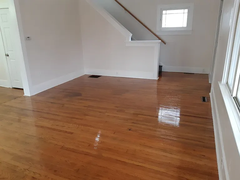 116 Redwood Ave — Photo 15