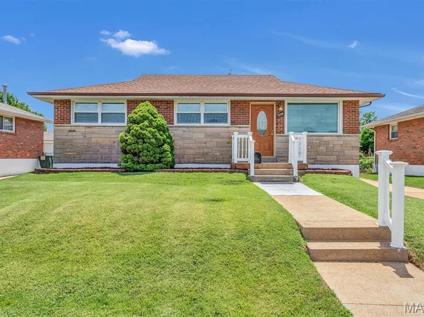 8208 Ketmore Dr, Saint Louis, MO 63123