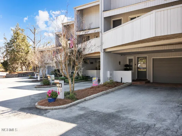 13 Batts Hill Road, New Bern, NC 28562