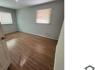 31554 Alpena Ct, Westland, MI 48186