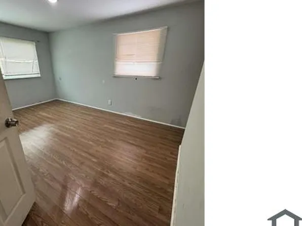 31554 Alpena Ct, Westland, MI 48186