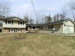 1431 E Gordonville Rd, Midland, MI 48640