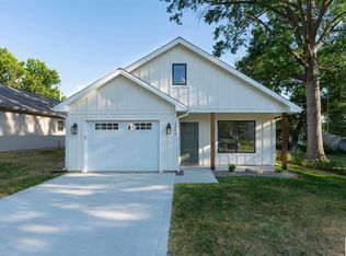 1504 E 7th St, Sedalia, MO 65301