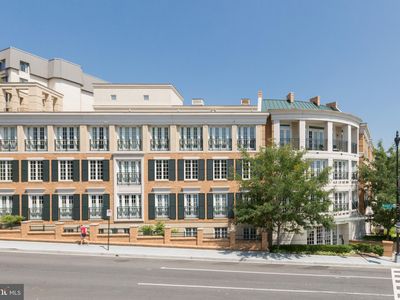 2501 Wisconsin Ave NW APT 2, Washington, DC, 20007