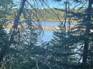 M40l85 Lyons Rd, Lubec, ME 04652