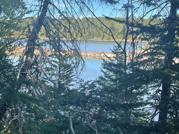 M40L85 Lyons Road, Lubec, ME 04652