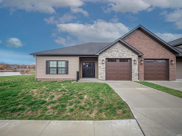 3895 High Pointe Ln, Newburgh, IN 47630