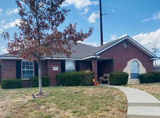 5800 Crockett St, Amarillo, TX 79118