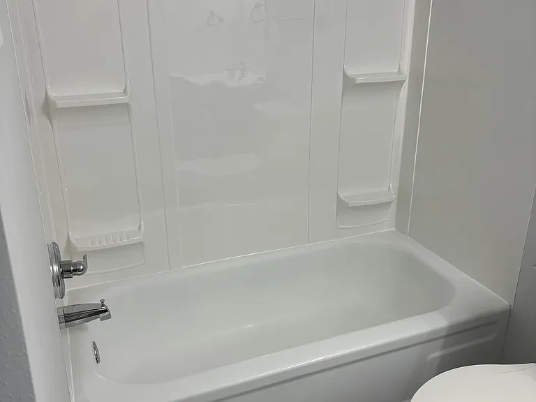 1313 Oakland Rd NE #6 — Photo 8