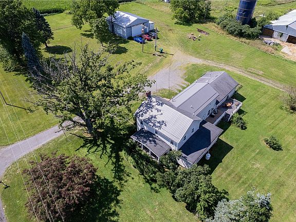 3rd image of 2371 Telephone Rd