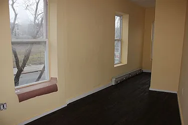 Rented by Capri Jet Realty Corp