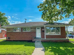 24566 Roxana St, Eastpointe, MI 48021