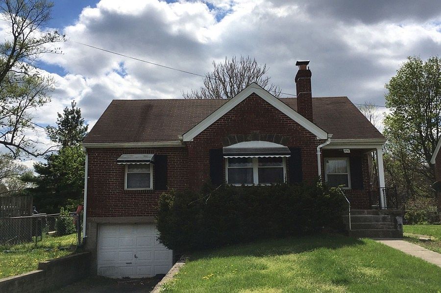1st image of 931 W Seymour Ave