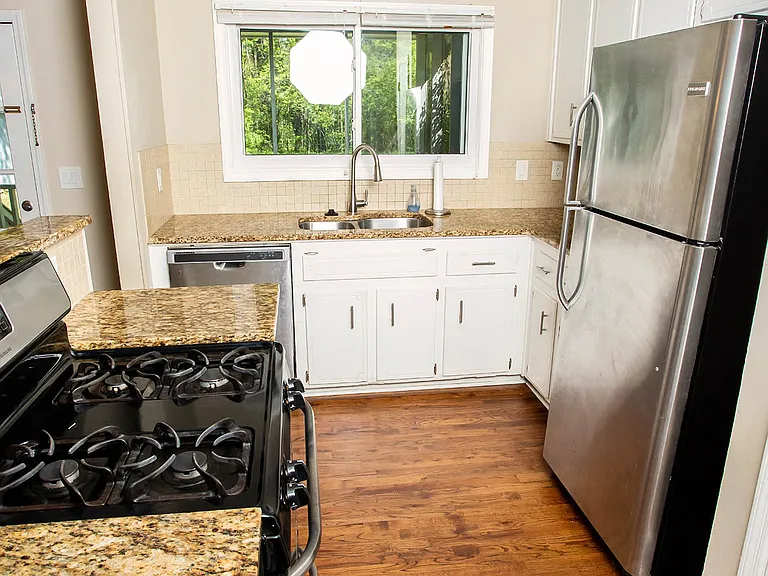 4641 Anastasia Ct SE — Photo 11