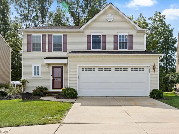 6199 E Meadow Farm Ln, Lorain, OH 44053