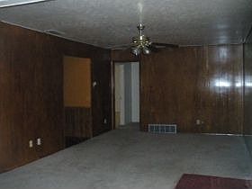 5th image of 3802 Hillsdale Ln