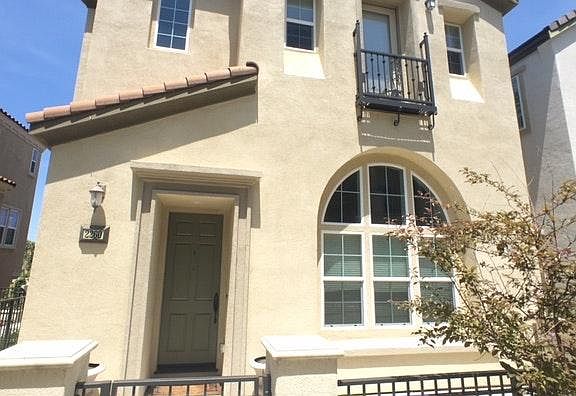 2nd image of 2260 Hendy Ln