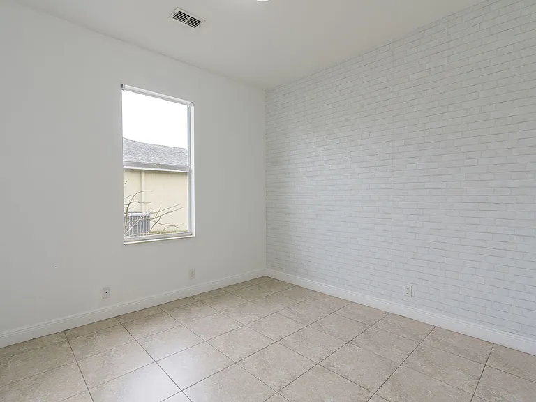 1897 SW Citation Ave — Photo 52