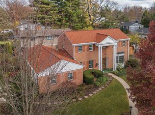 6525 Michael Dr, Cincinnati, OH 45243
