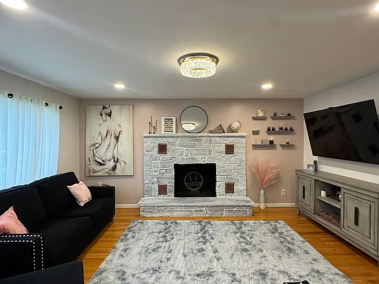 120 Valley View Ave — Photo 4