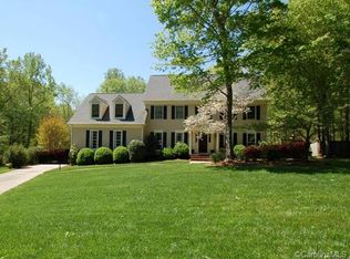 205 Mattridge Rd, Matthews, NC 28105