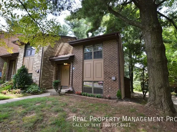 11329 Headlands Ct, Reston, VA 20191