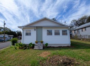 100 Neal St, Calhoun, GA 30701