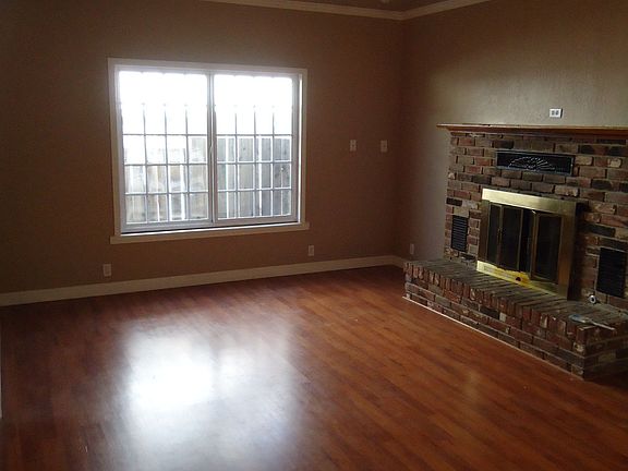 4th image of 114 Nottingham Dr