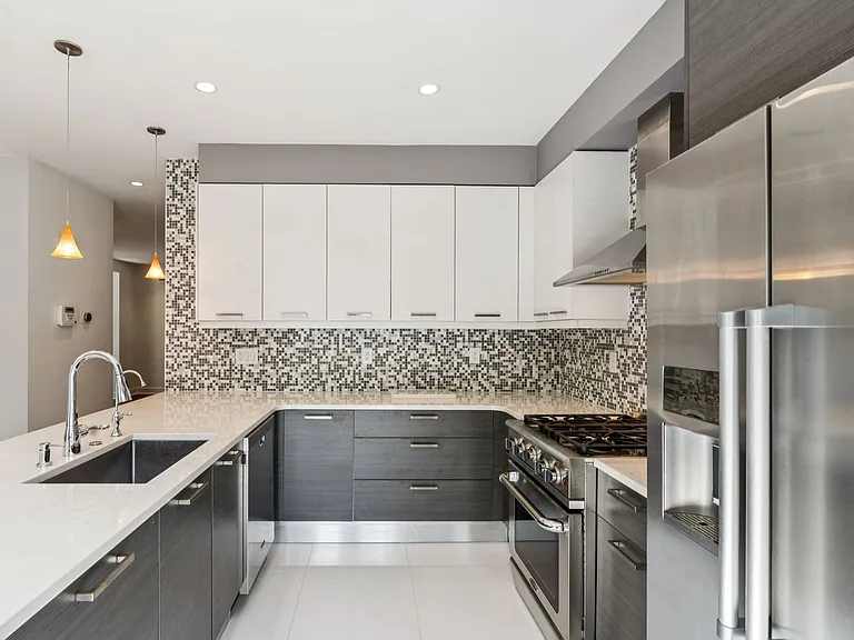 3521 Reserve Dr — Photo 9