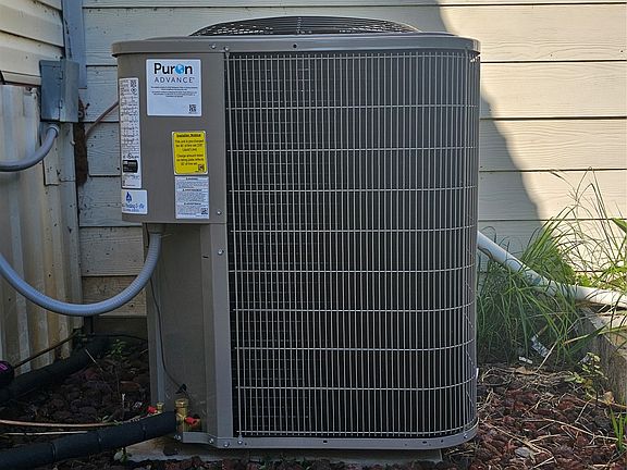 5th image of 4991 Thunderbird Dr