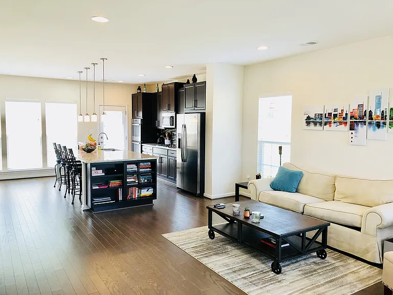 460 Coneflower Ln — Photo 7