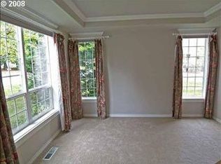 8872 SW 82nd Ave, Portland, OR 97223