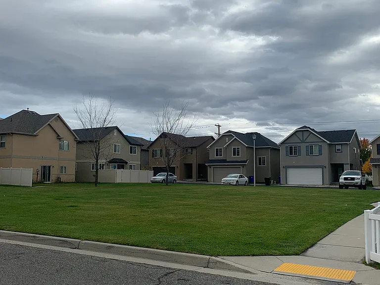 1034 N 740 W — Photo 13