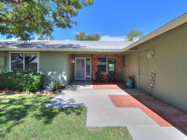 4906 E Lake Point Cir, Phoenix, AZ 85044
