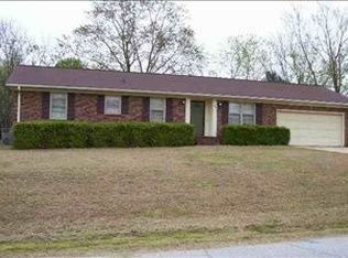 106 Harris Dr, Greer, SC 29651