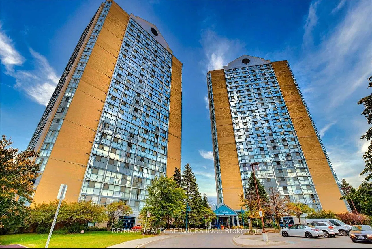 2 bed, $2,700 — Photo 1