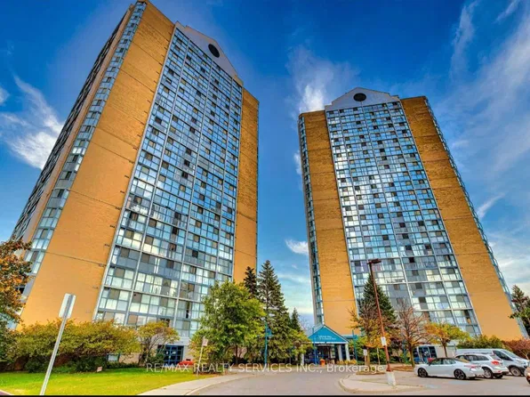 25 Trailwood Dr, Mississauga, ON