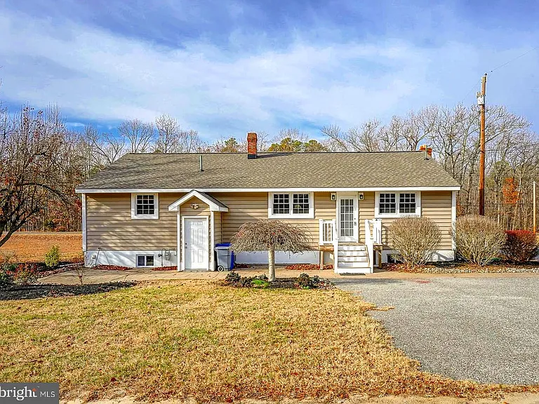611 Fries Mill Rd #A — Photo 30