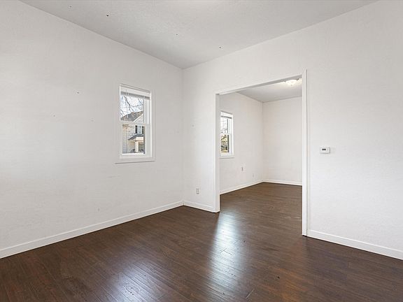4th image of 739 Mill St