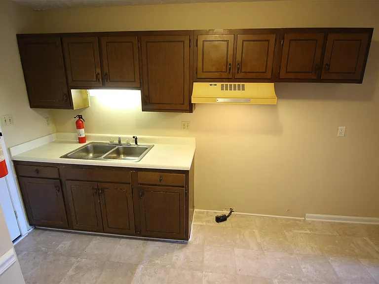 6454 Applecross Ave #C — Photo 11