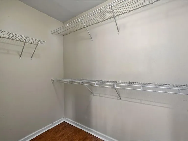 6425 White Walnut Way — Photo 29